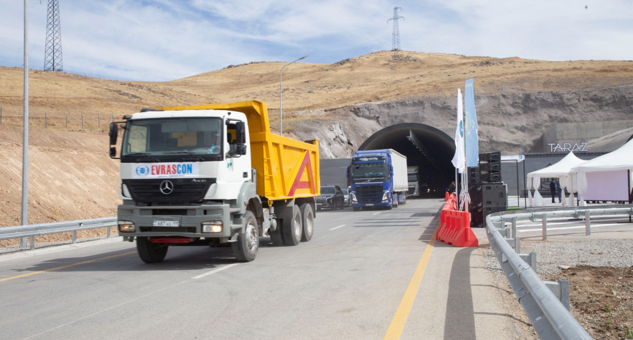 Студенттердің ормандағы оргиялары Жалқау әпке порно
