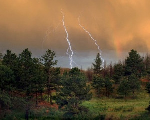 Найзағай ойнап, үсік жүреді: 4 қазанға арналған ауа райы болжамы