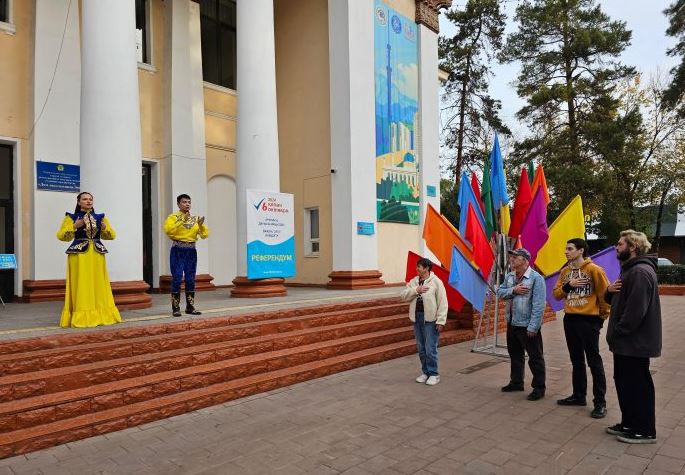 Алматыда әнұран ым тілінде орындалды