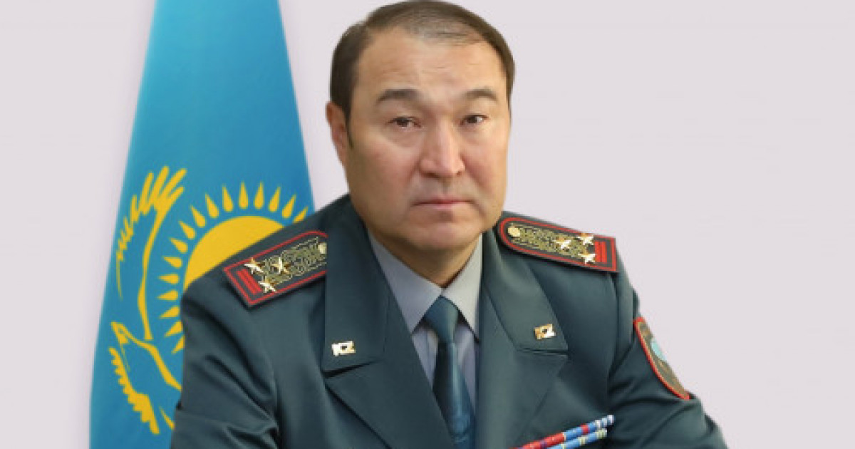 Қыздың көлігі жолда бұзылып қалды. Порно.