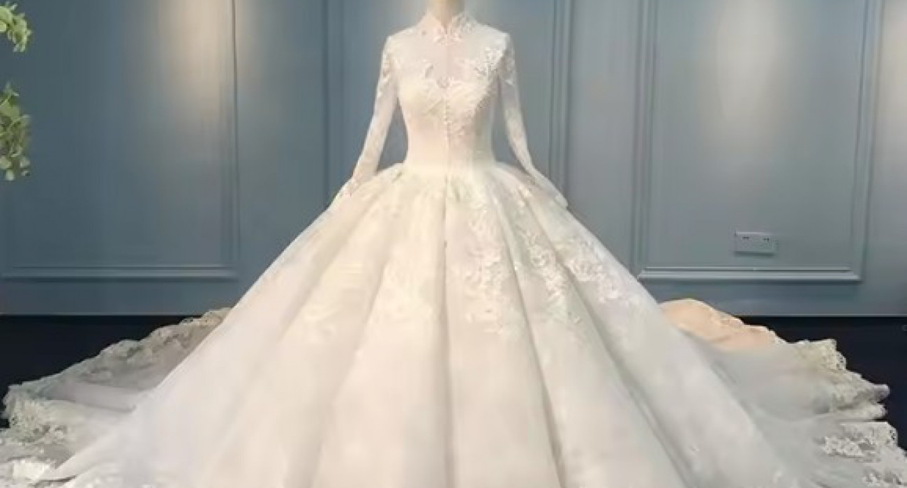 Бөтелкемен ұйықтайтын порно жалаңаш украиндық жас әйелдер