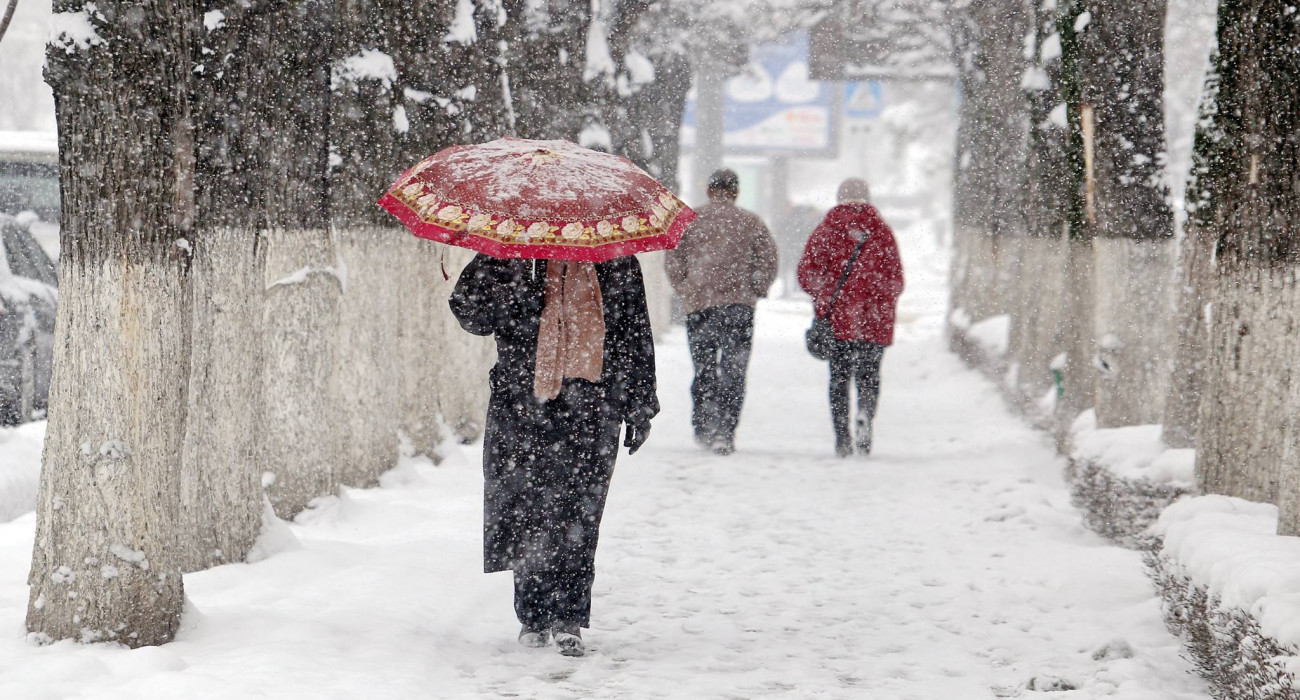 Жыныстық қатынас 3 күйеу және 3 әйел