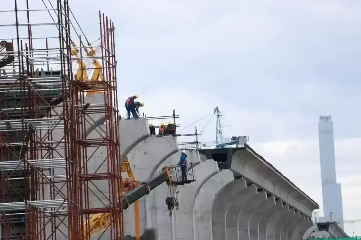 Астанада LRT станцияларының негізгі құрылысы аяқталды