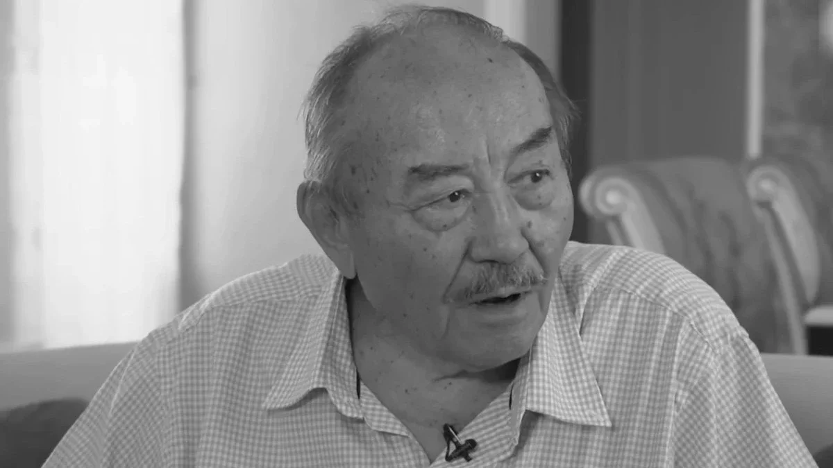 Сөзді әлемнің кіндігі санаған