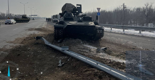 Алматы-Өскемен автожолында танк құлап, полиция көлігін зақымдаған