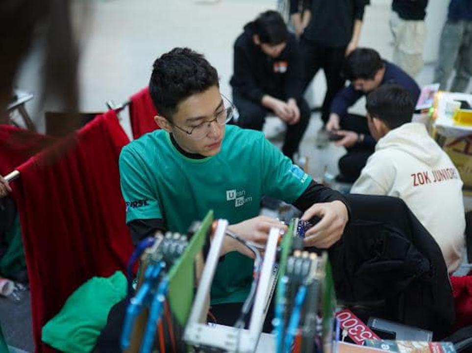 Роботтар фестивалі