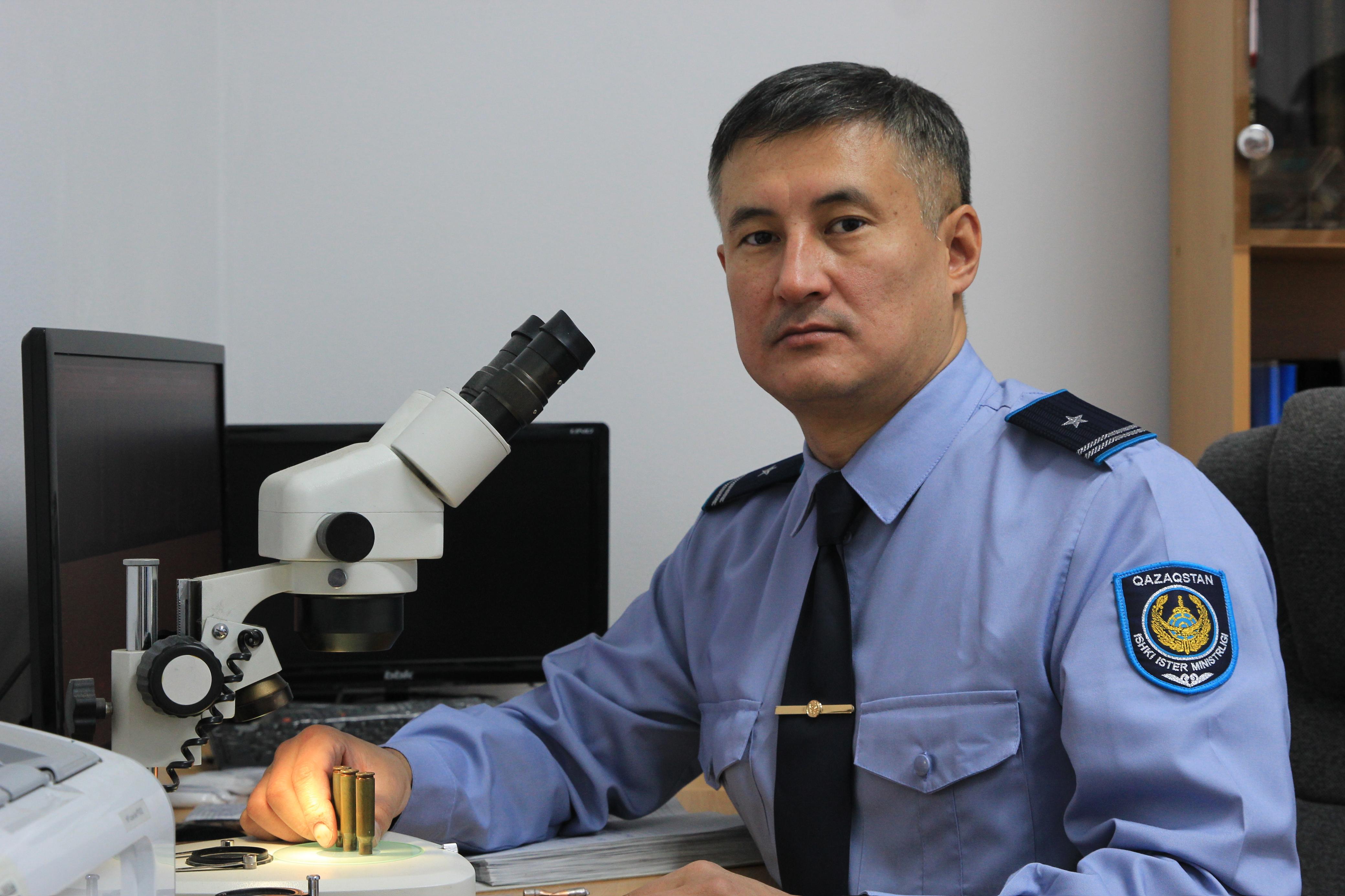 Шығыстан шыққан үздік полицей