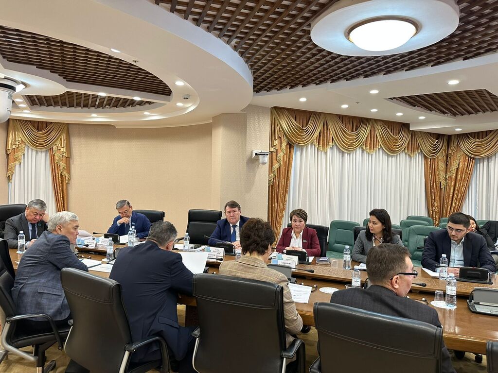 Пошта қызметін жетілдіру мәселесін талқылады