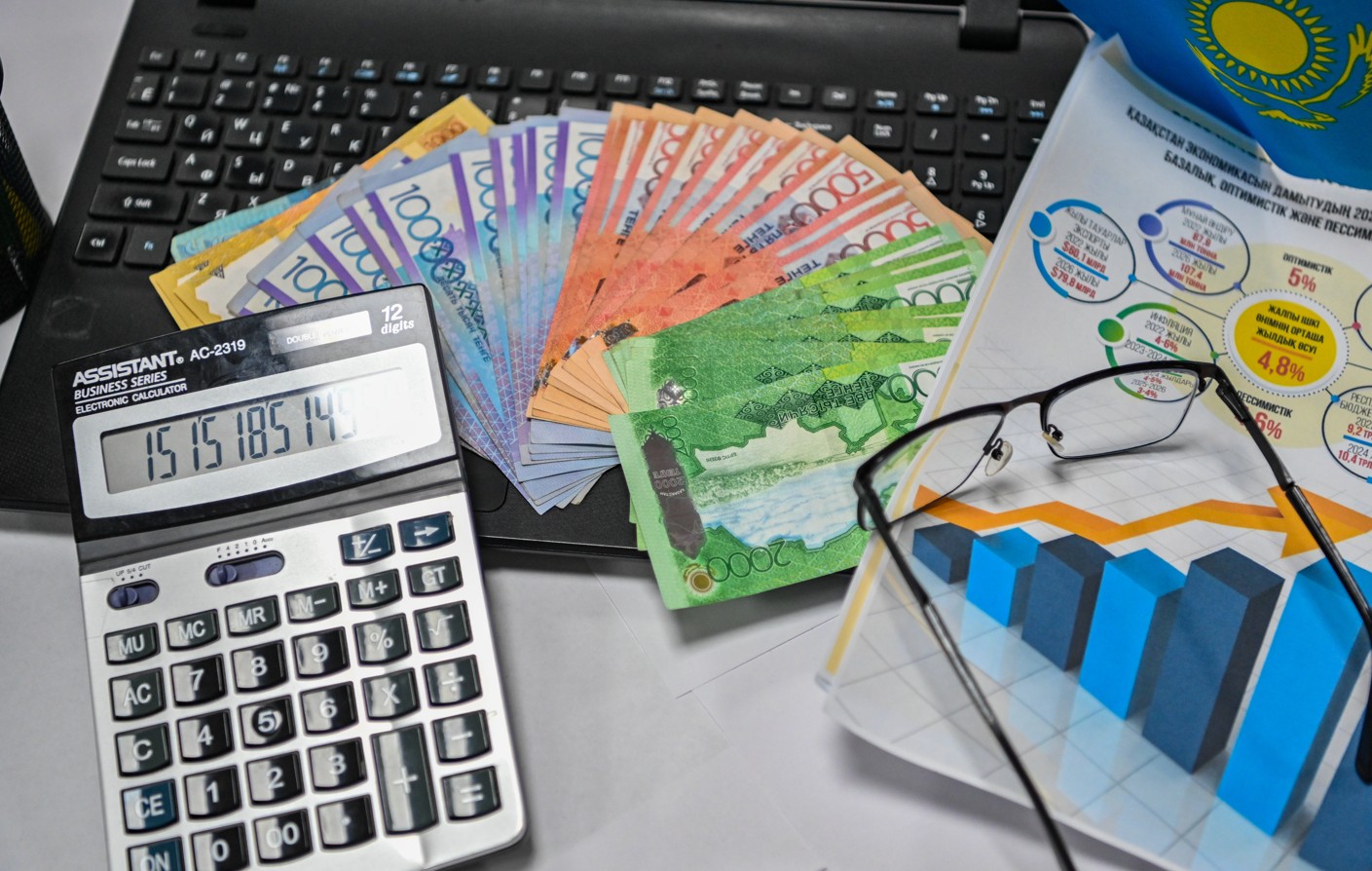 Алмақтың да салмағы бар...