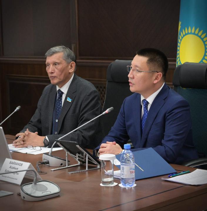 Еңбек жағдайы зерделенеді