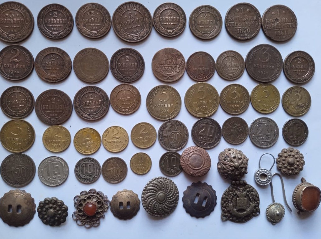 Жас кеуделі томпақ аналардың фотолары