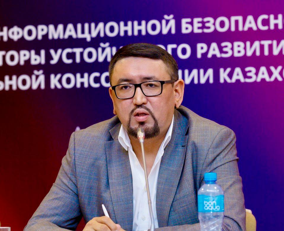 Сарапшы: Күтіп отырғанымыз – толыққанды үшжақты келіссөз