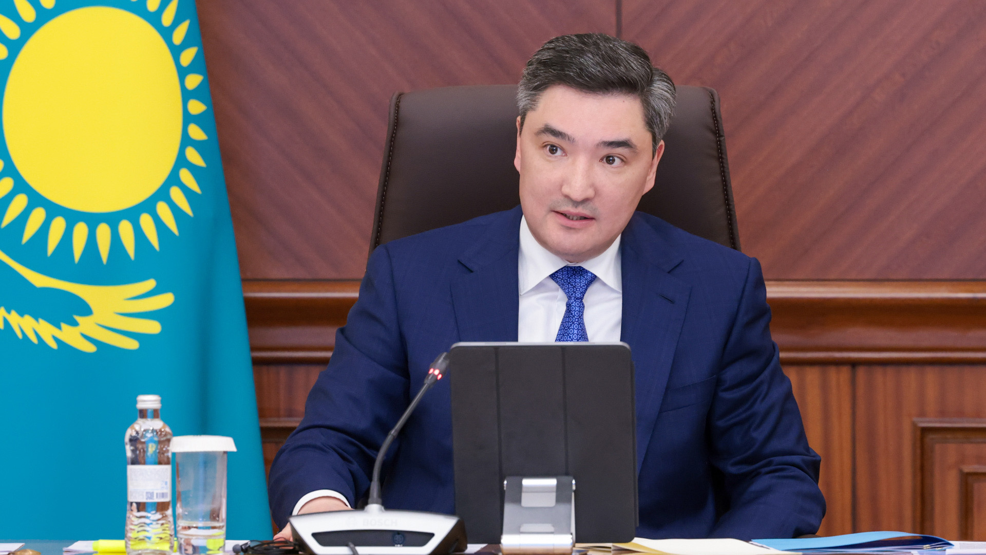 Цифрландыру арқылы қажетсіз құрылымдарды азайту қажет - Олжас Бектенов