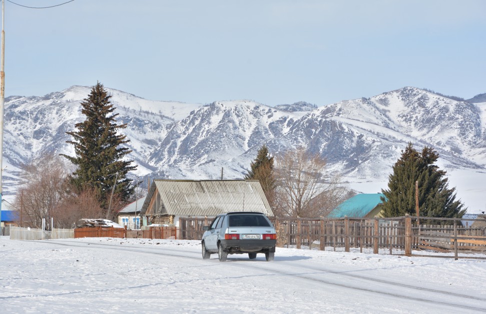 Айнадай жарқ етті айнала