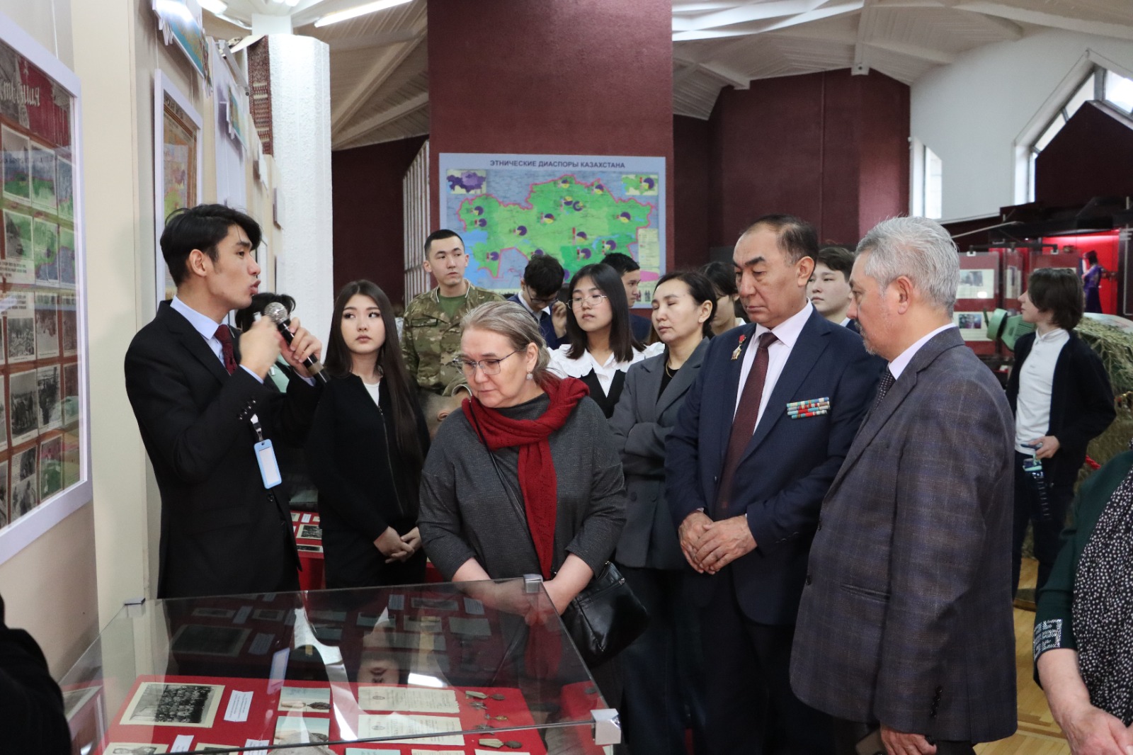 Батырларға құрмет