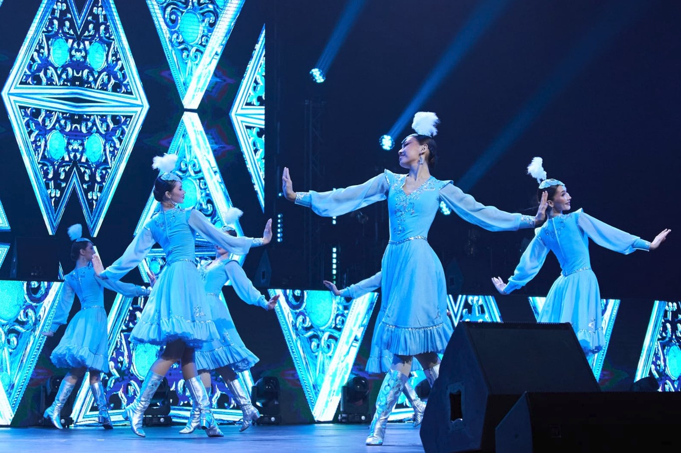 «Гүлдердің» мерейі