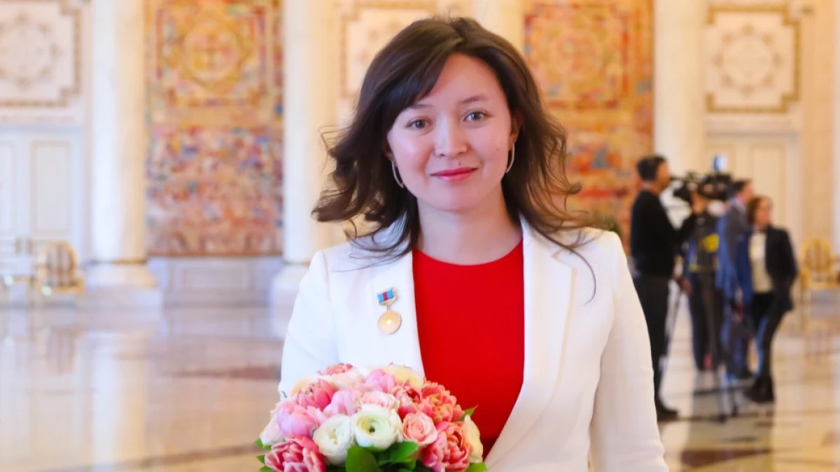 Самал ЕСЛЯМОВА: Скрипка сазы өмірімді өзгертті