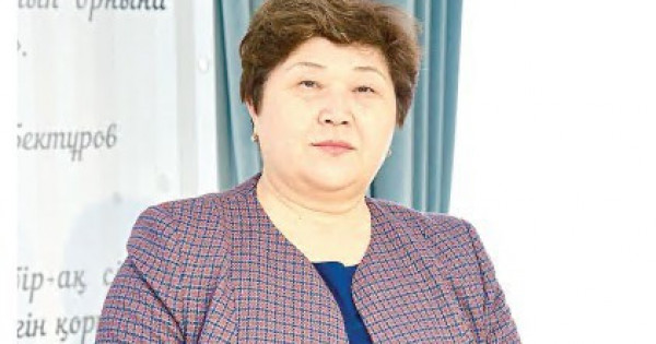 Трусики киген әйелдің фотосы Малышеваның порносын көріңіз