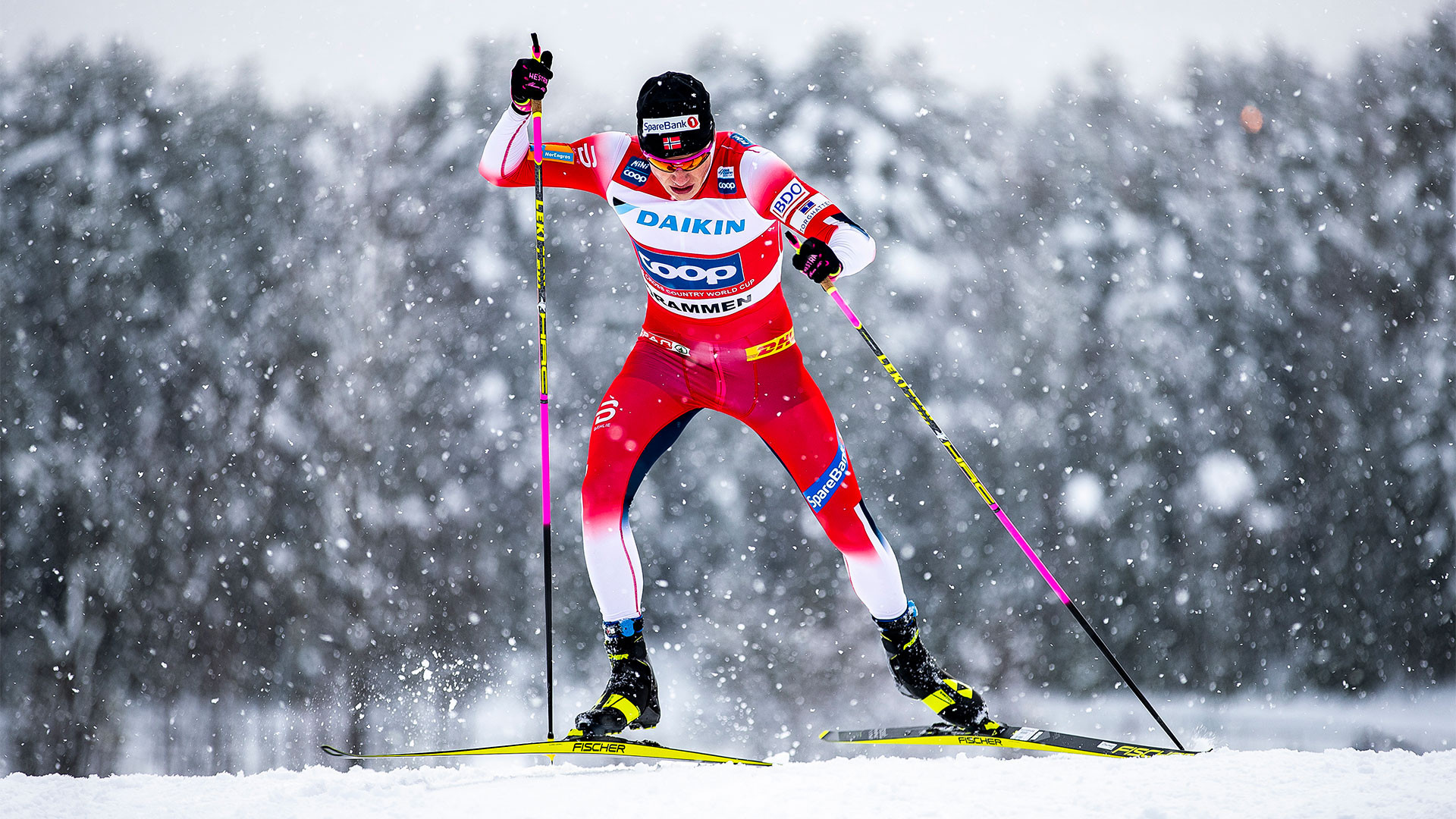 Қола жүлде – көңілге медеу