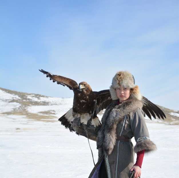 Құсбегі Айзере