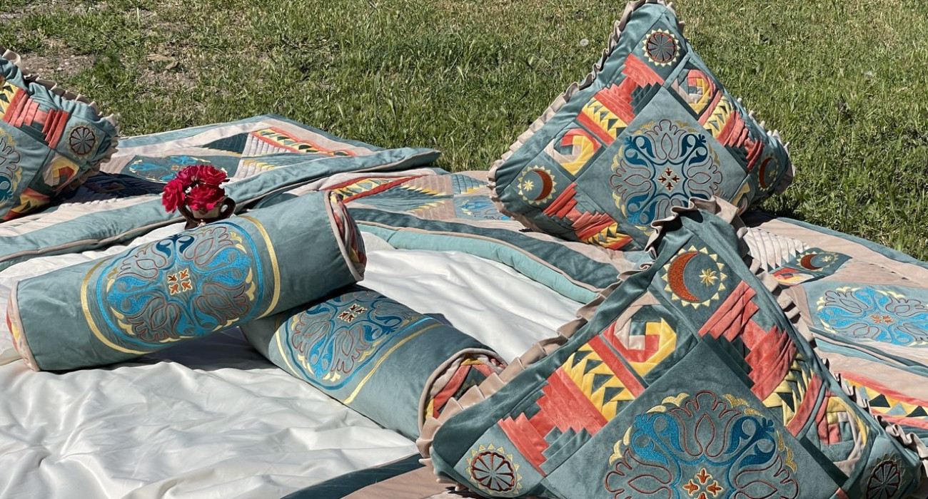 Азиялық әйелдерді сексуалдық алдау