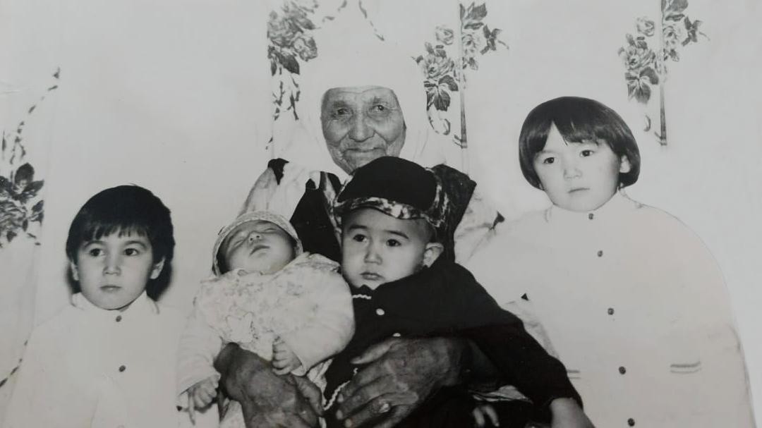 Нағыз әйелдер порно журналы