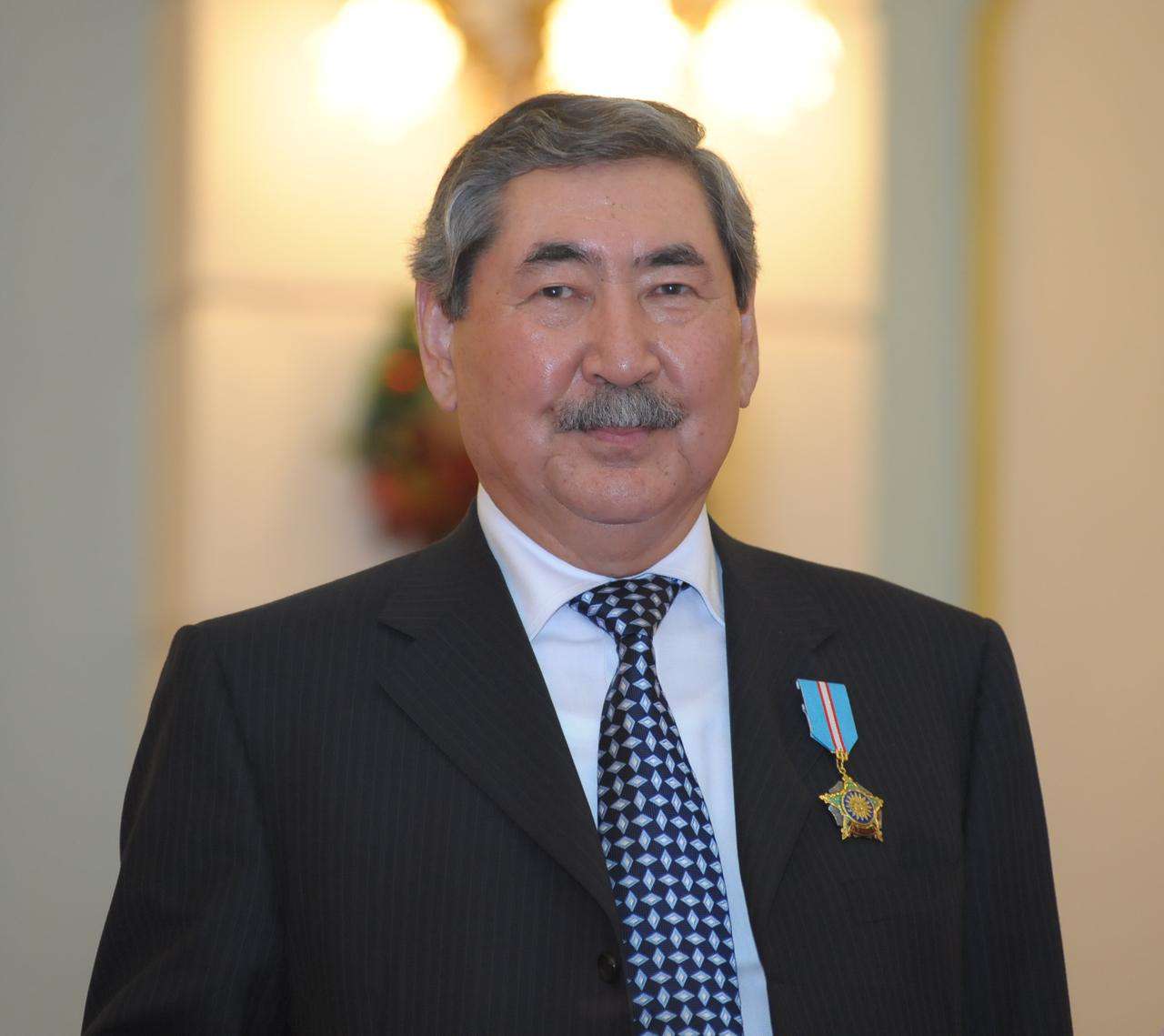 Тамыры терең бәйтерек