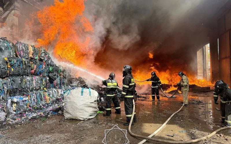 Елордада қойма өртенді