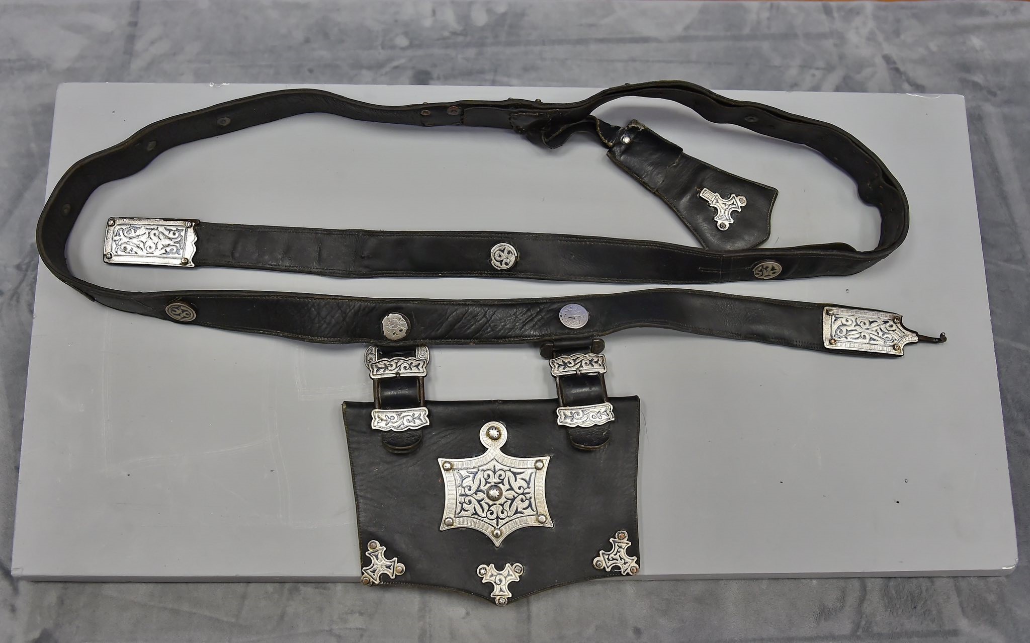 Паңның кісе белдігі