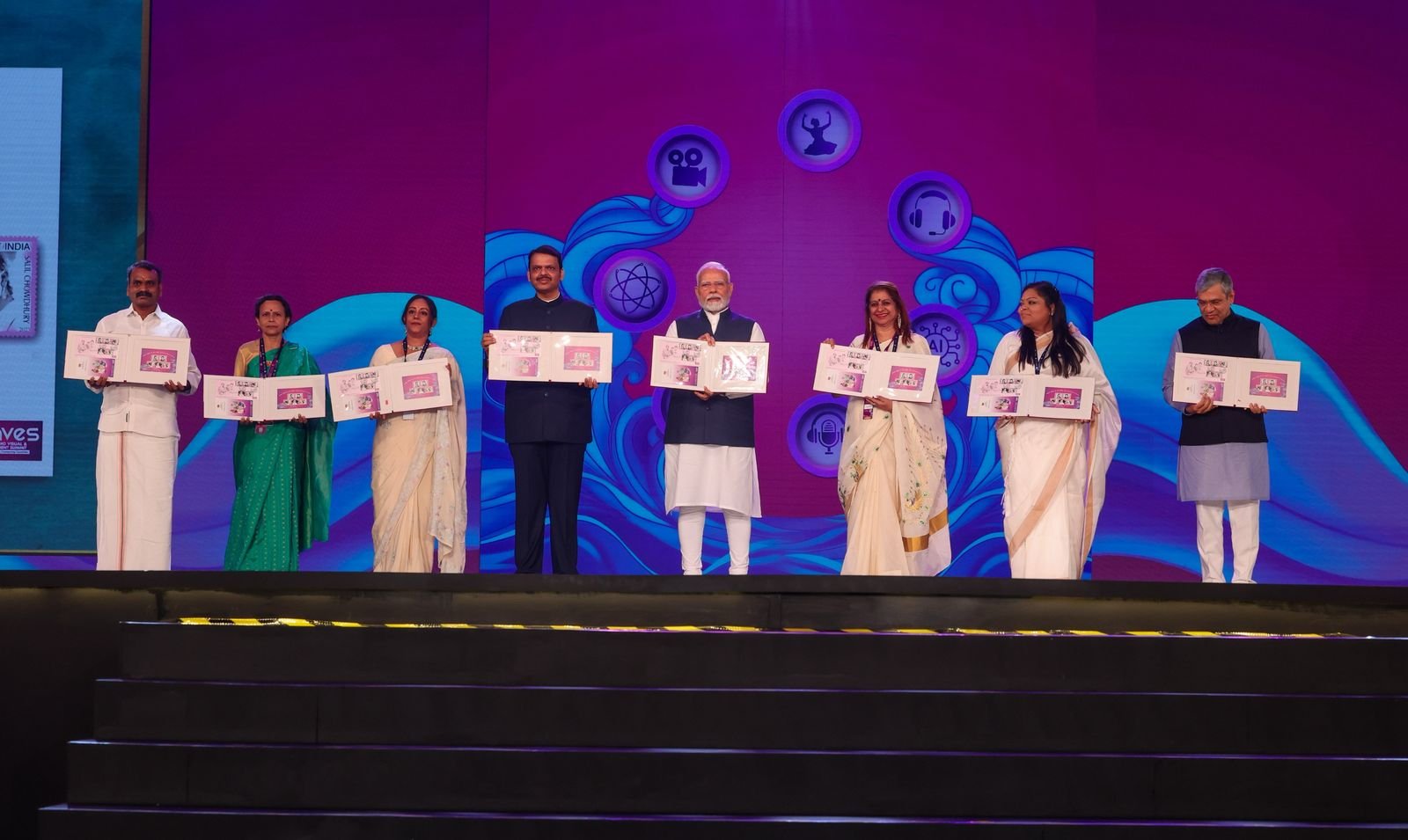 Үндістанда өткен Дүниежүзілік аудиовизуалды саммитке Қазақстанның өкілдері де қатысты