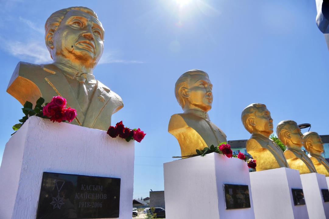 Қасым Қайсенов ауылында «Батырлар аллеясы» ашылды