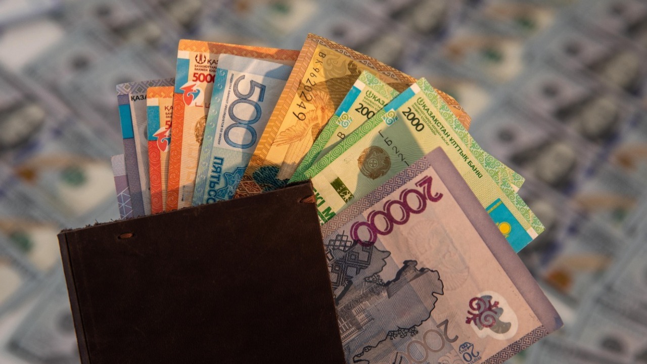 Қазақстандағы орташа жалақы мөлшері белгілі болды
