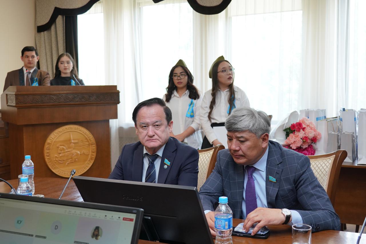 Анамның секс орысшасы