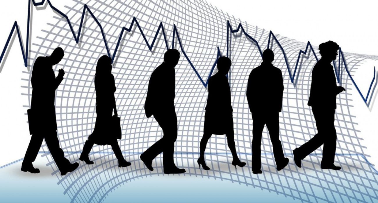 Әдемі брюнеткамен өте әдемі секс