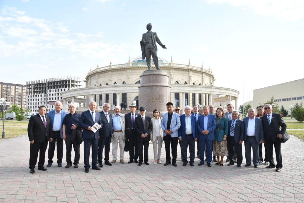 Қаламгерлер Атырауда бас қосты