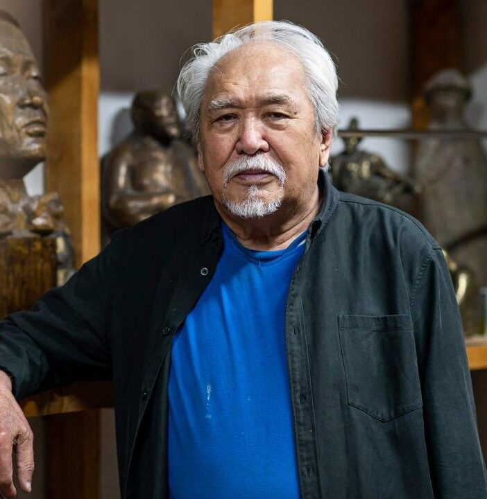 Алматыда Ескен Сергебаевтың 85 жылдығына арналған көрме ашылды