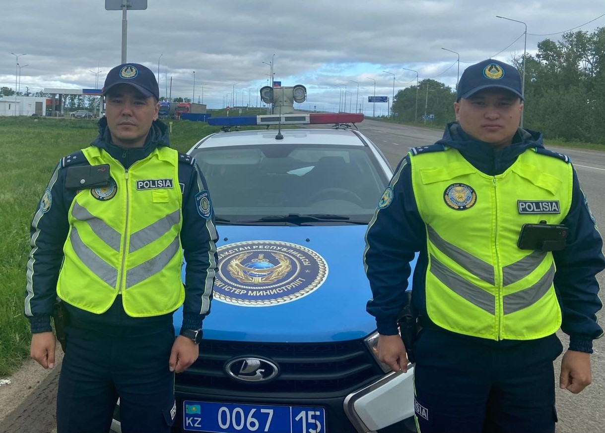 СҚО-да полицейлер қауіпті өрттің алдын алды