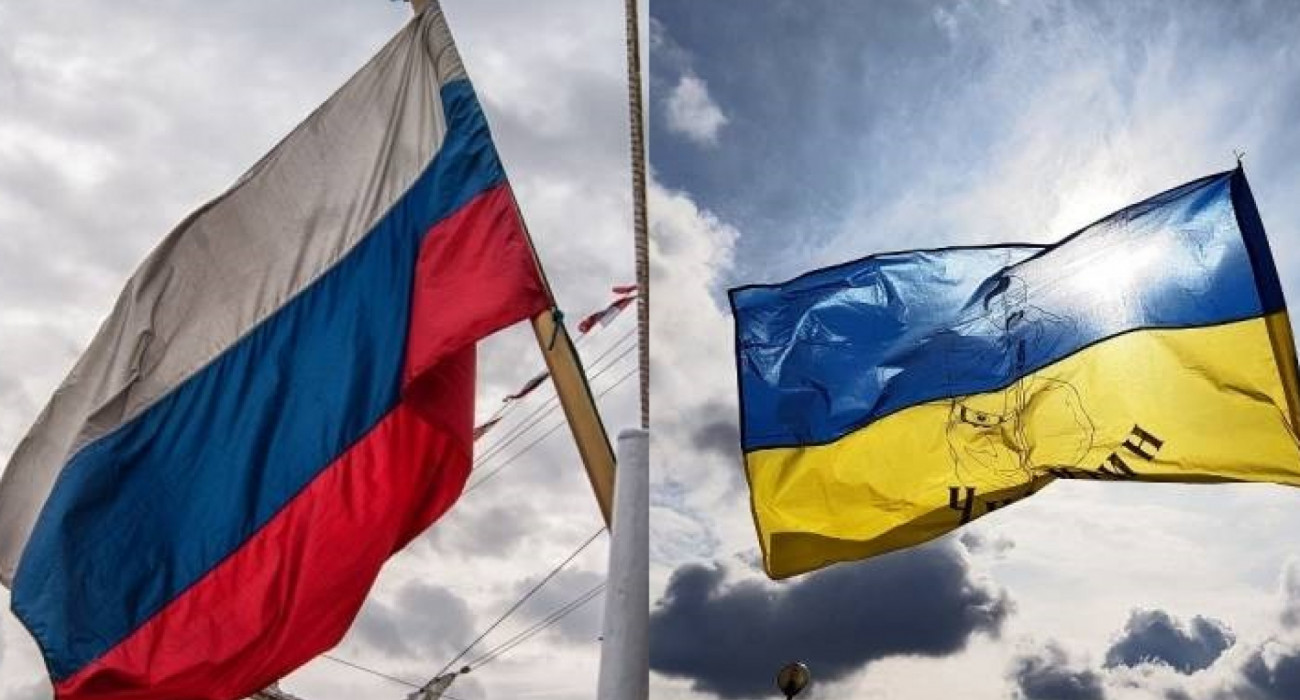 Жалаңаш әйел дирижерлар видеосы