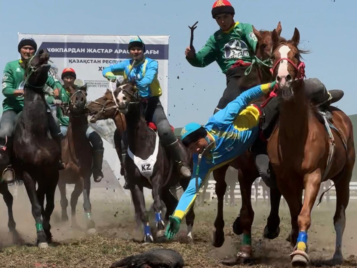 Ат жалында – жастар