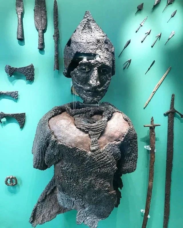 Мен бастығыма әйелімді сиғуға рұқсат бердім.