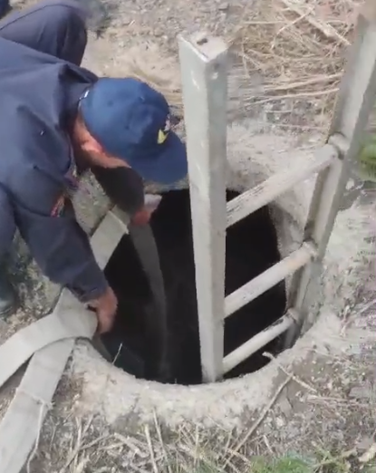 Құдыққа құлап кеткен әйел құтқарылды