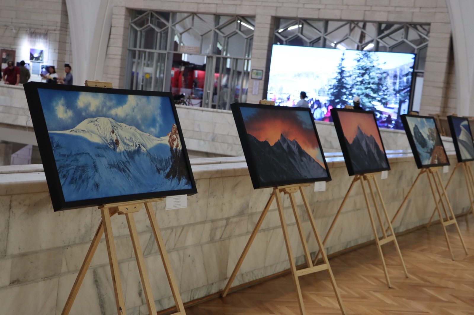 Алматыда әйгілі альпинистке арналған көрме ашылды