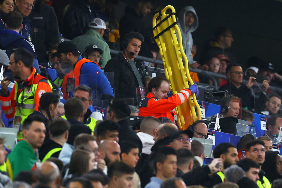 Ұлттар лигасының финалдық ойыны кезінде жанкүйер қаза тапты