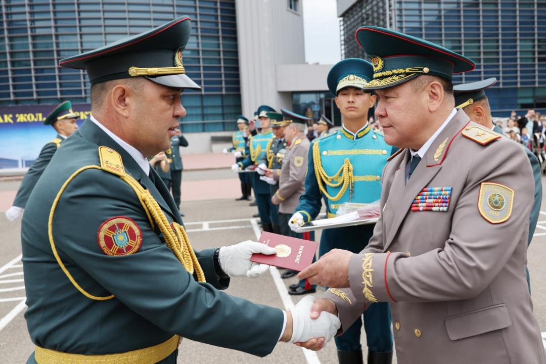 Офицерлер қатарына жаңа буын қосылды