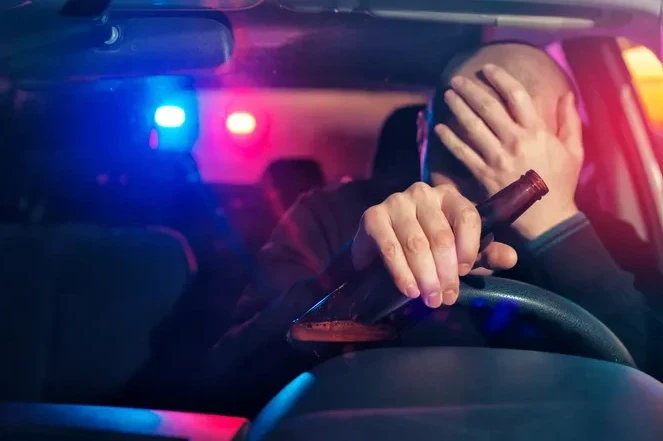 Алматыда бір түнде 6 мас жүргізуші ұсталды