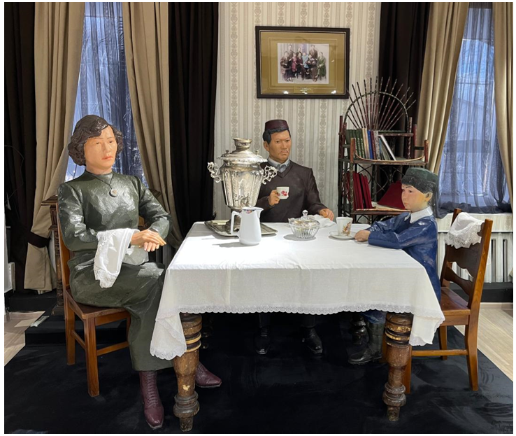 Міржақып үйіндегі бұйымдар