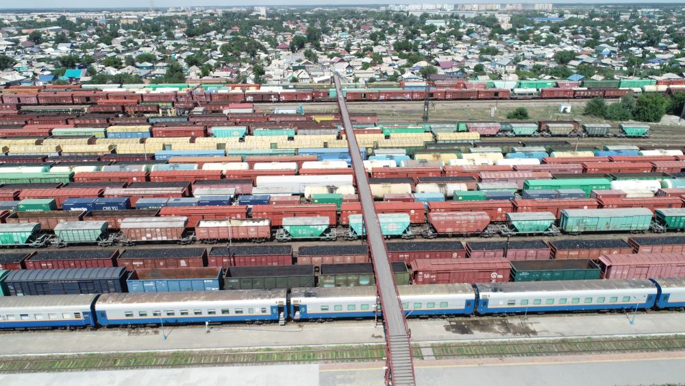 Қазақстан Еуразиядағы негізгі көлік торабына айналды