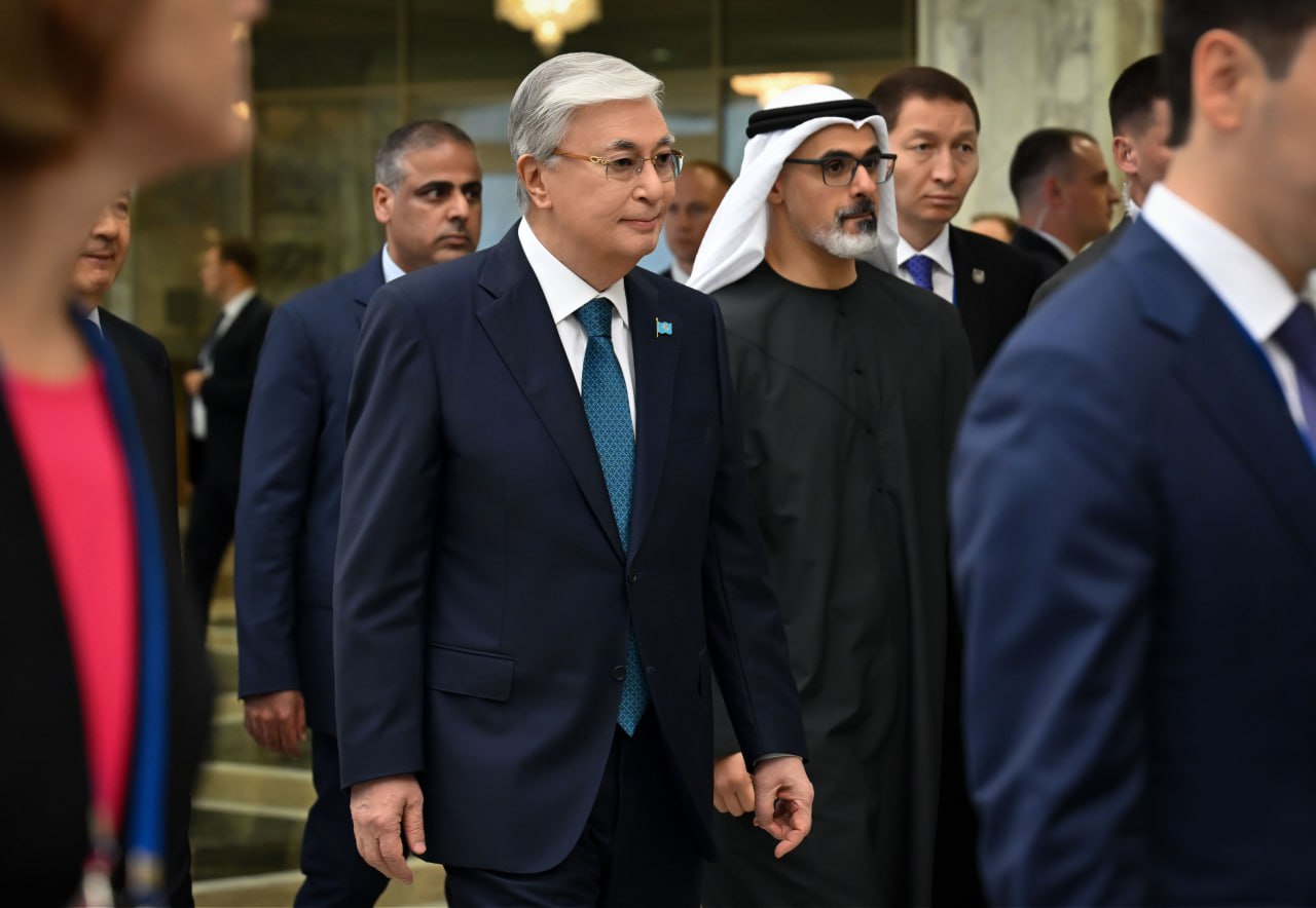 Мемлекет басшысы Абу Дабидің Тақ мұрагерімен жүздесті