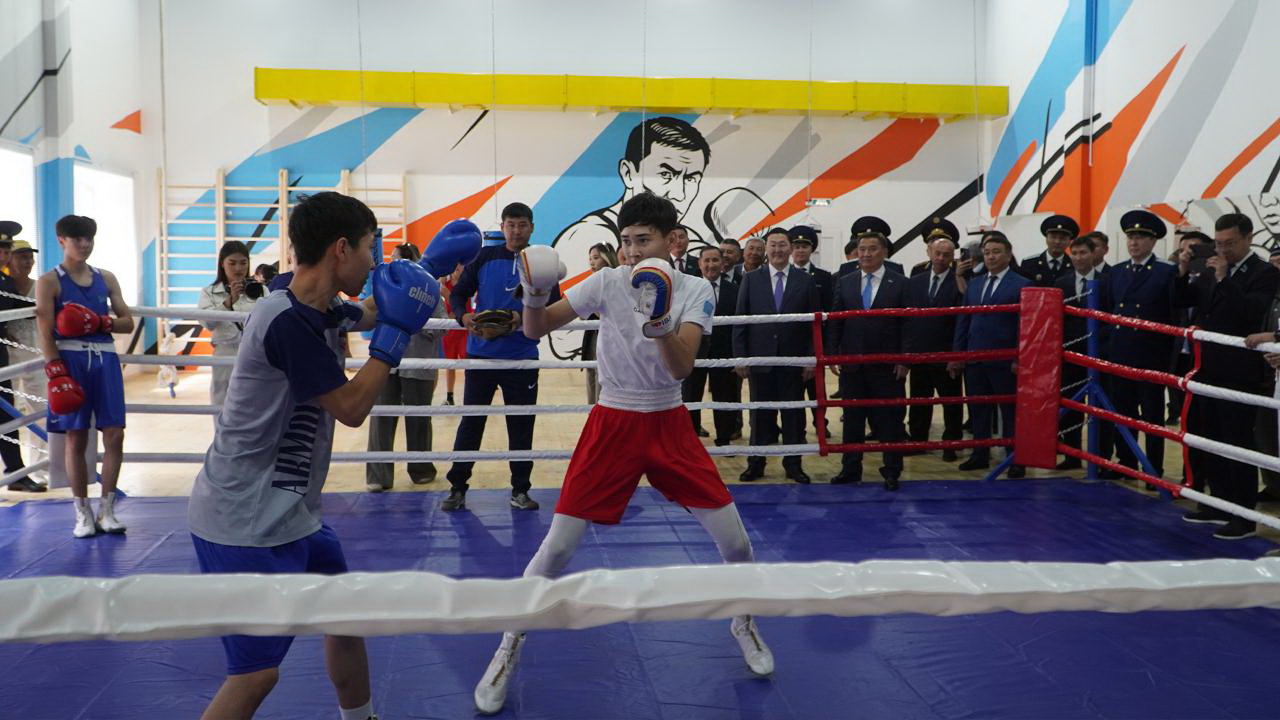 Сәулетті спорт кешені