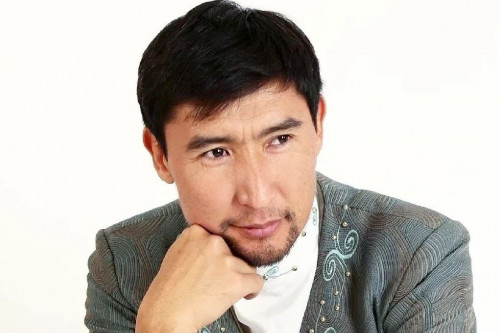 «Алтын домбыра» иесі ағаш домбыра жасауға неге құмартты?